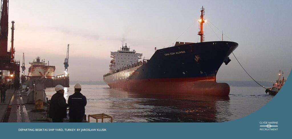 departing Besiktas Ship Yard, Turkey: by Jaroslaw Klusik
